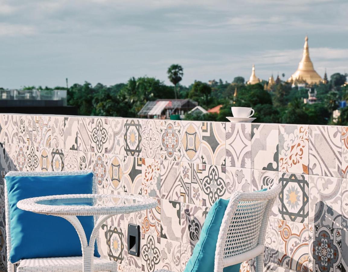 Winner Inn Yangon Ngoại thất bức ảnh