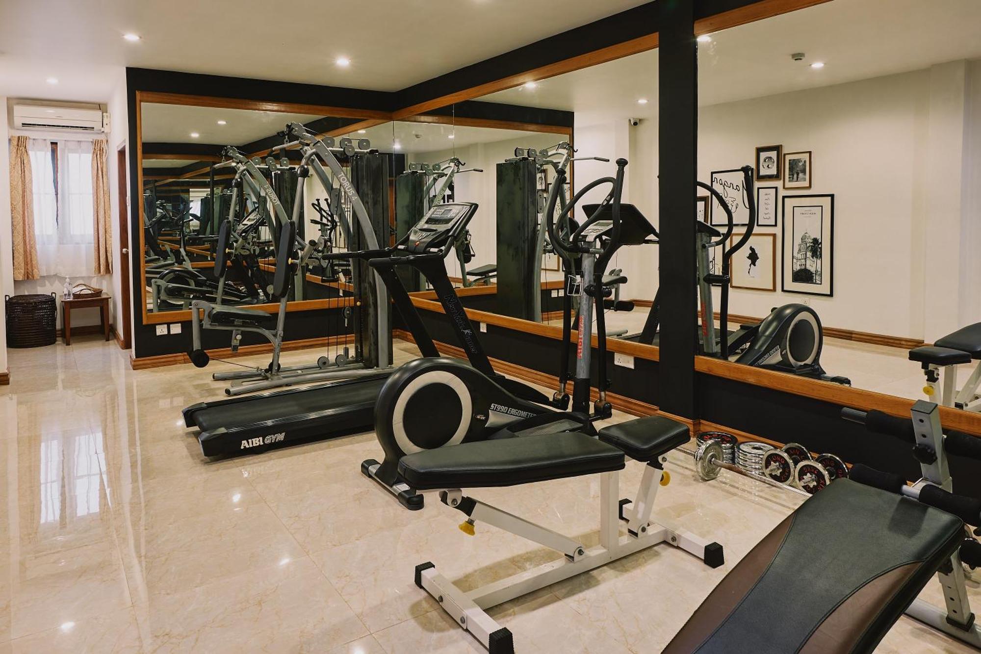 Winner Inn Yangon Ngoại thất bức ảnh